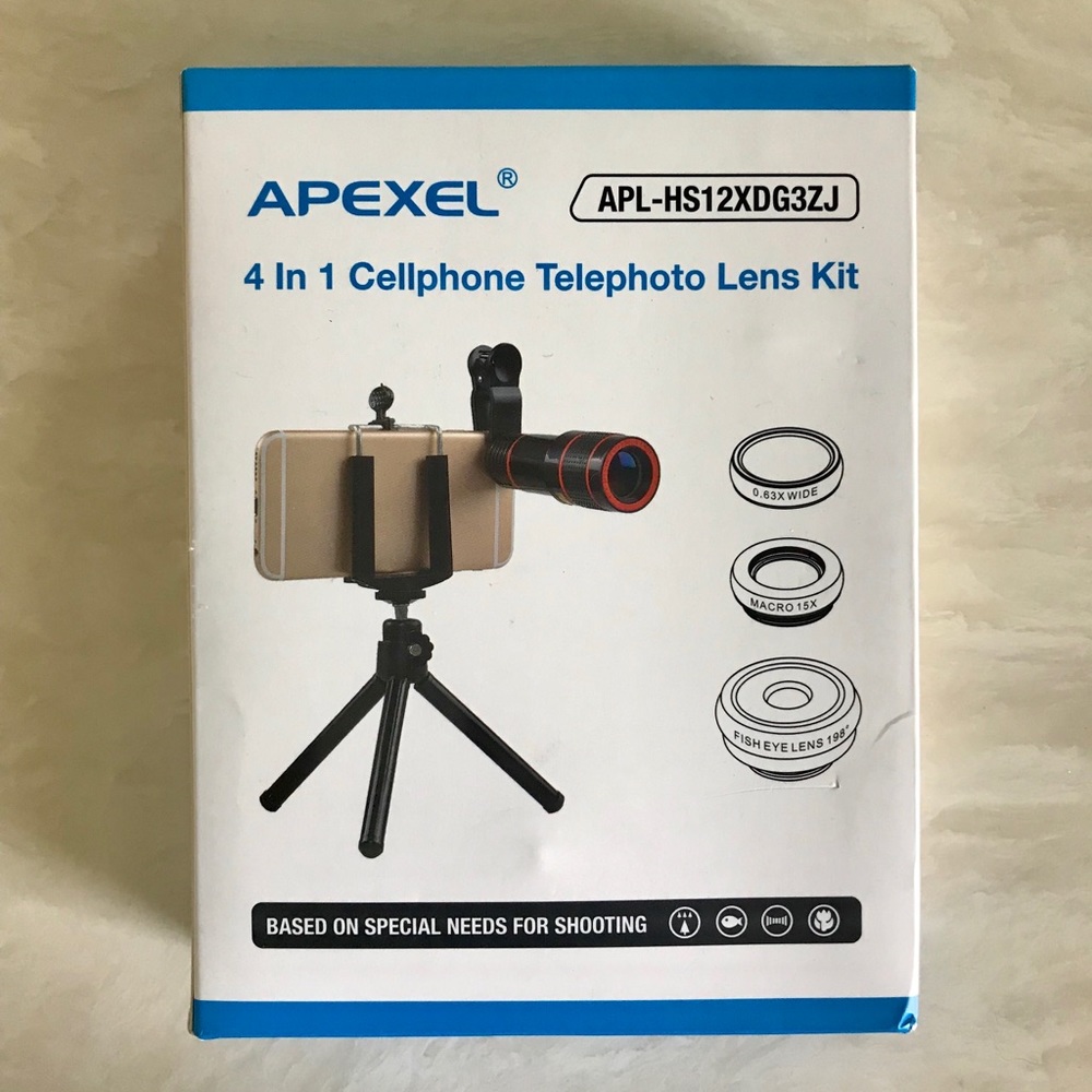 4 in 1 Cellphone Telephoto Lens Kit with Tripod